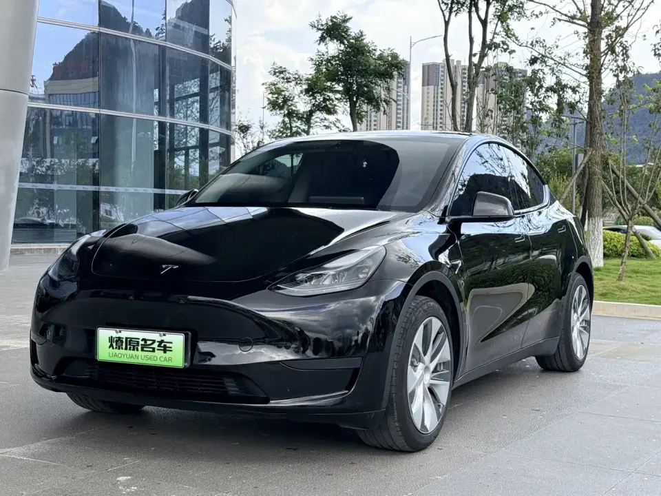 Tesla Model Y Facelift Rear-Wheel Drive Version 2023