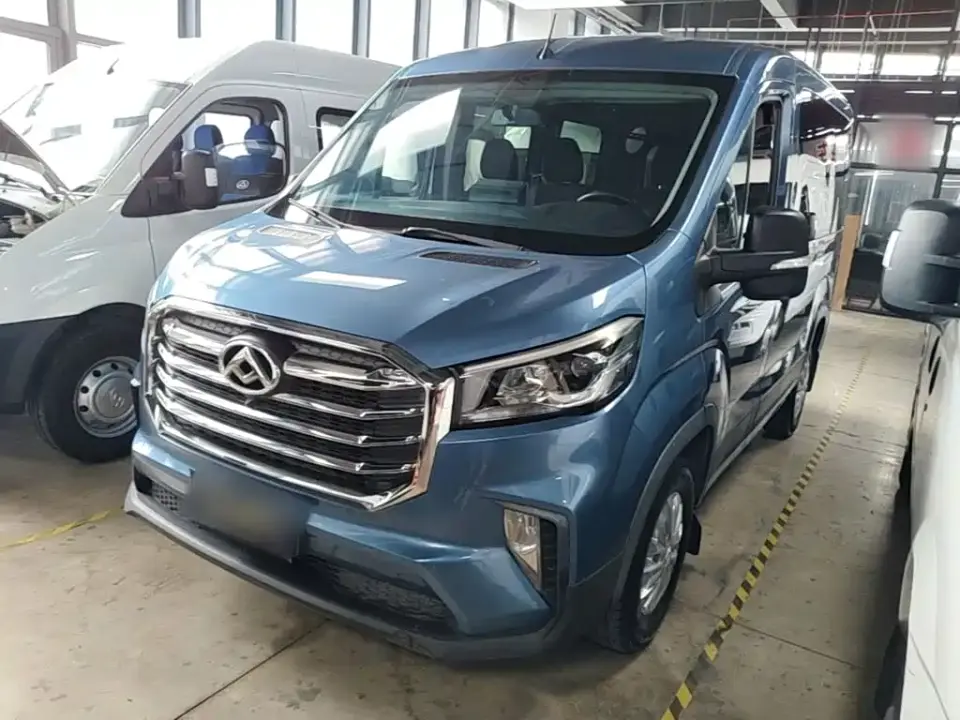SAIC Maxus Xintu V90 2.0T Manual Zhiduo Star FWD Single Tire Short Wheelbase Medium Roof 6-Seater 2020