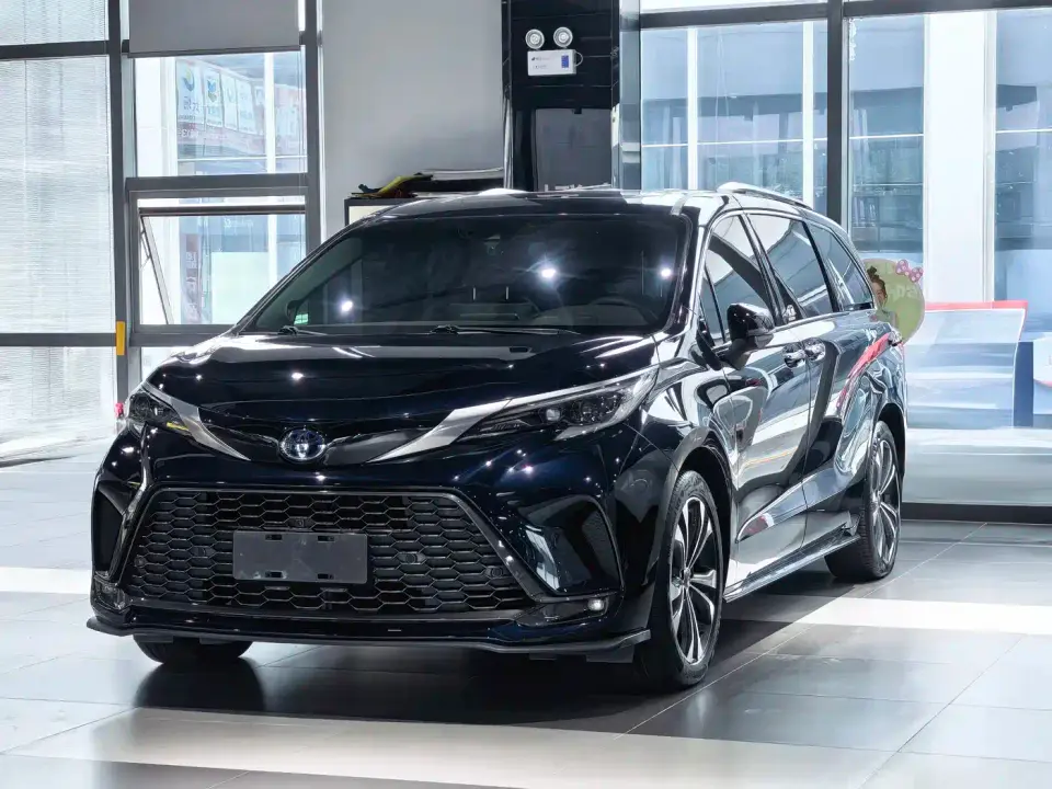 Toyota Granvia 2.5L Hybrid Flagship VIP Edition 2023