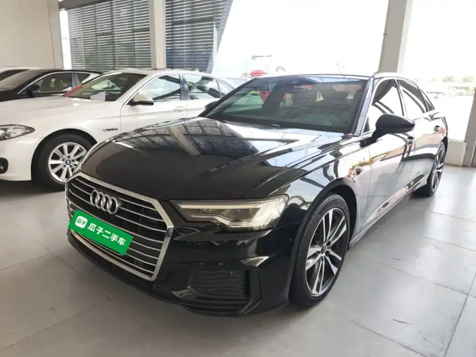 Audi A6L 40 TFSI Luxury Dynamic 2022