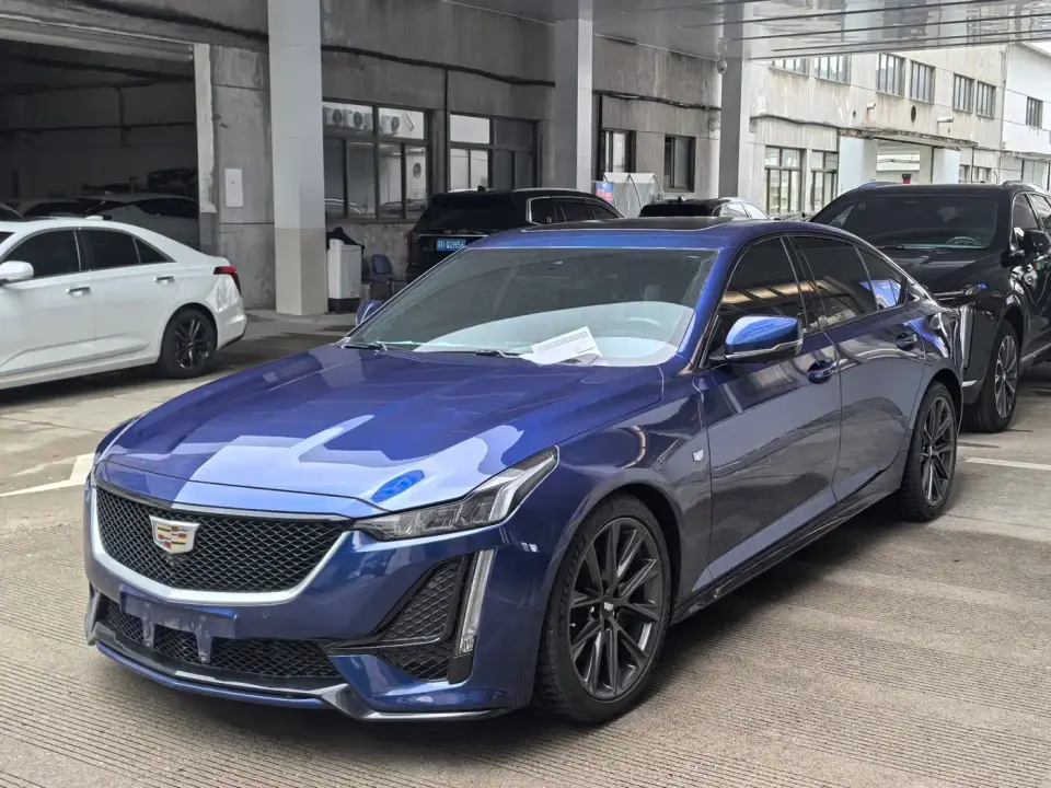 Cadillac CT5 28T Platinum Super Assisted Driving Edition 2024