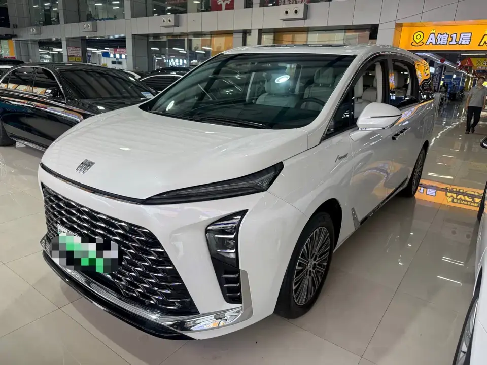 Buick GL8 New Energy Landglory Premium Edition 7-Seater 2024