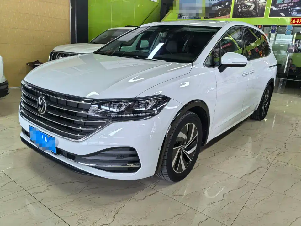 Volkswagen Viloran 380TSI Premium Edition 2022