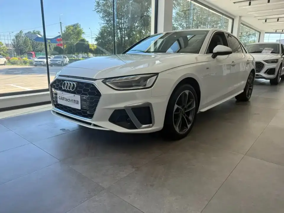 Audi A4L 40 TFSI Fashion Dynamic 2023