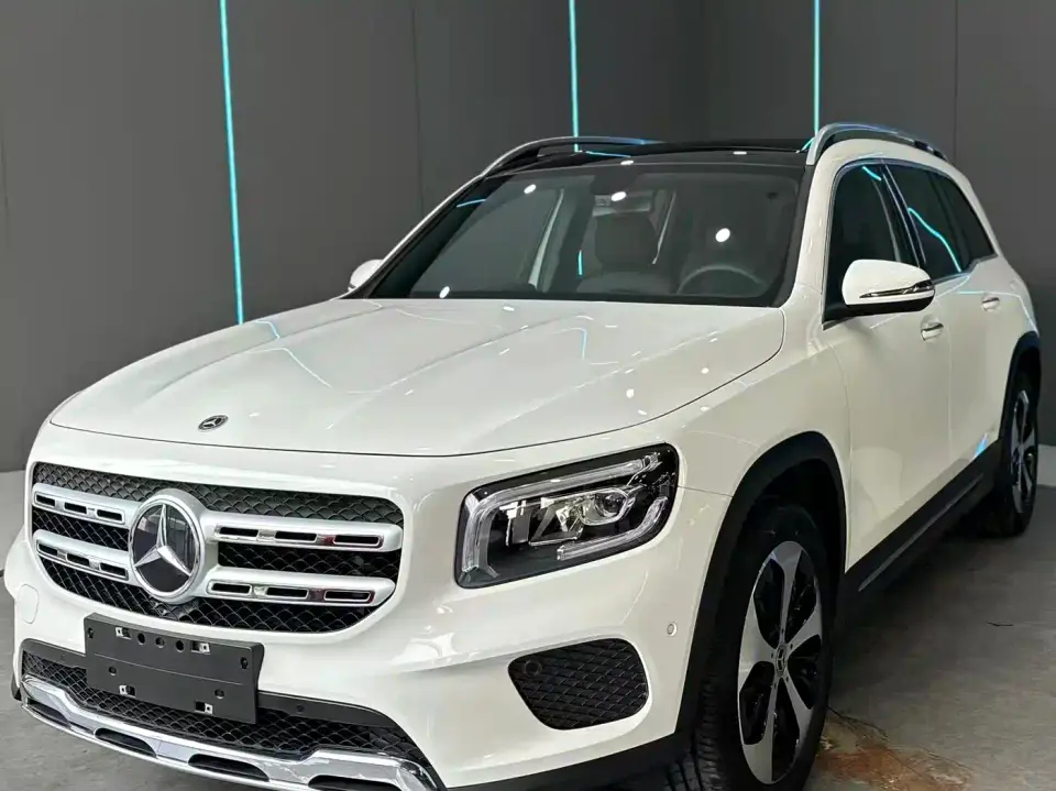 Mercedes-Benz GLB-Class Model GLB 200 Fashion Edition 2021