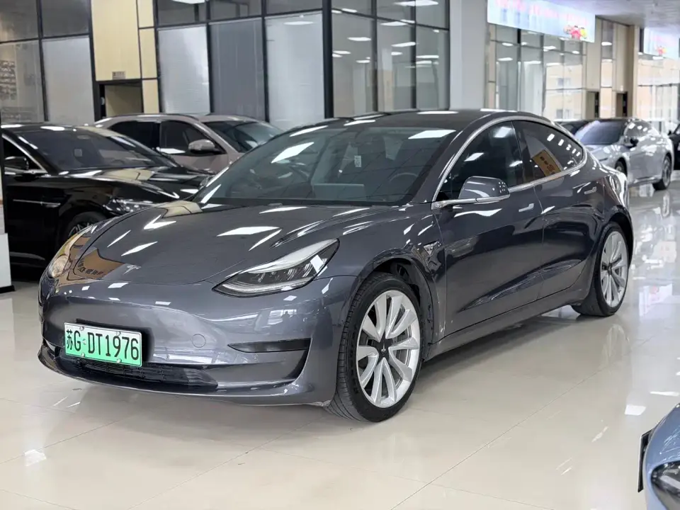 Tesla Model 3 Standard Range Rear-Wheel Drive Upgrade 2020