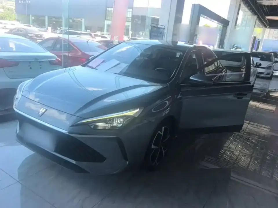 Roewe i5 1.5L CVT Honor Edition 2024