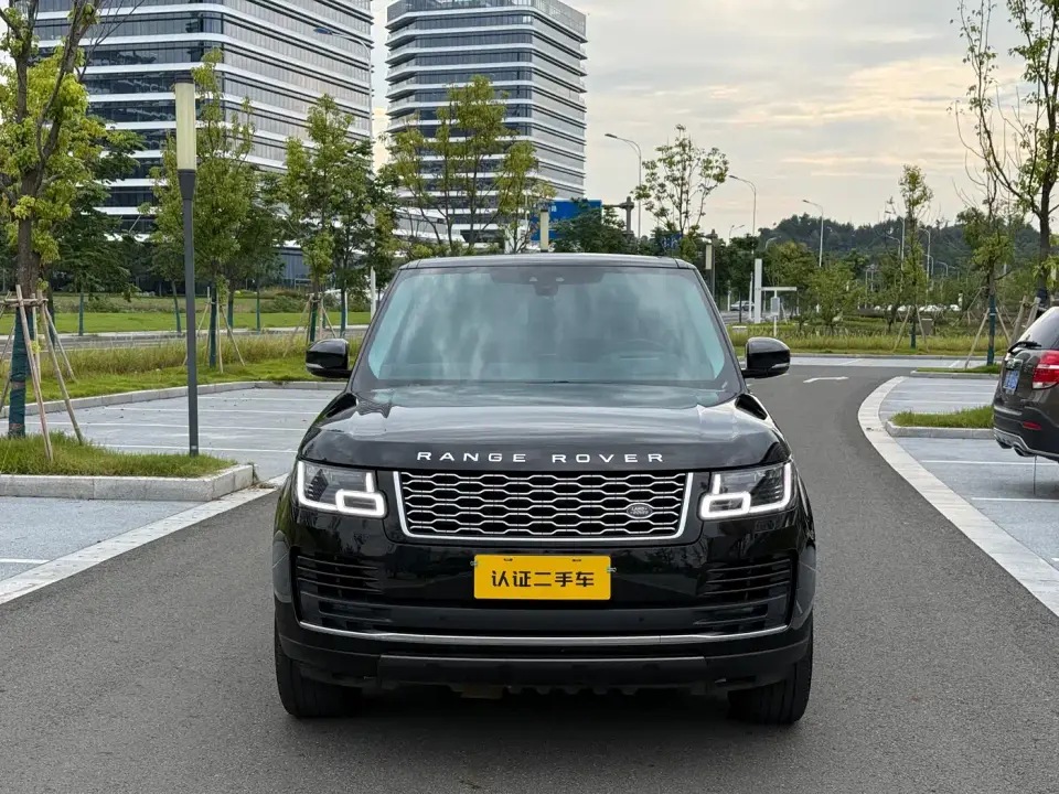 Land Rover Range Rover 3.0 L6 360PS Heritage Edition 2022