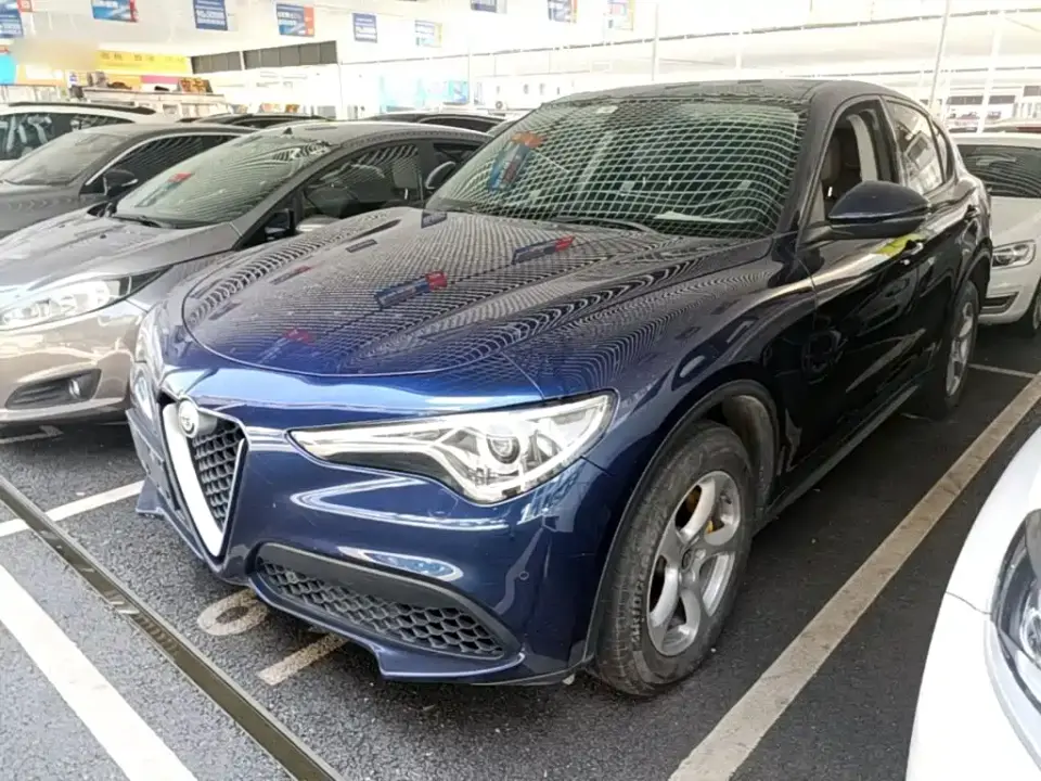 Alfa Romeo Stelvio 2.0T 200HP Elite 2019
