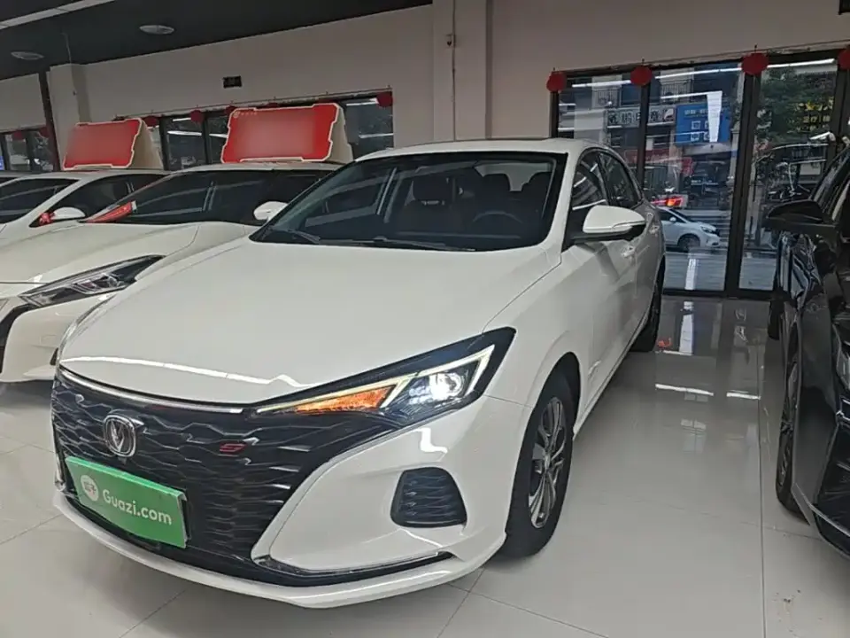 Changan Eado PLUS Blue Whale NE 1.4T GDI DCT Premium 2021