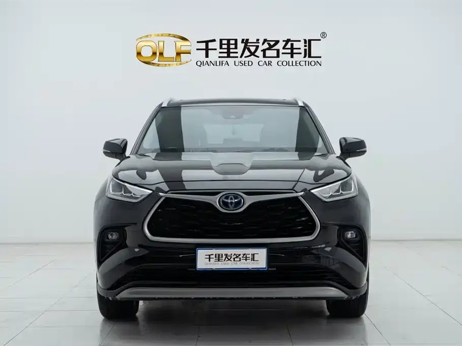 Toyota Highlander 2.5L Smart Hybrid Dual Engine AWD Premium 7-Seater 2024