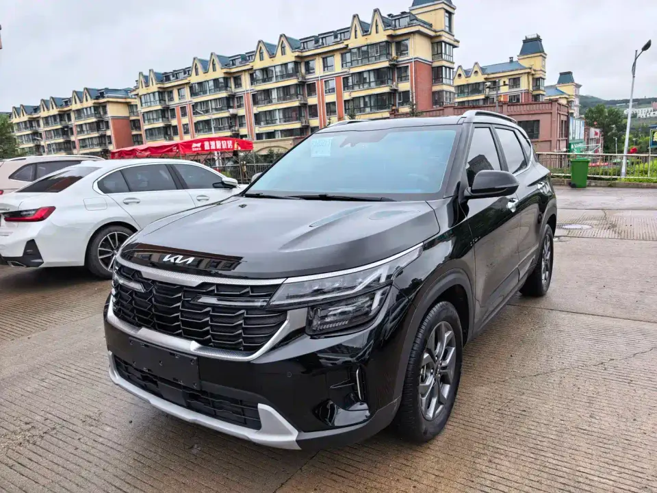 Kia Seltos 1.5L CVT Luxury Edition 2023