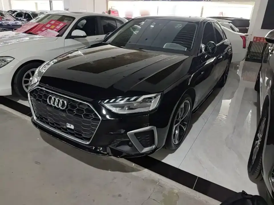 Audi A4L 40 TFSI Fashion Dynamic Edition 2021