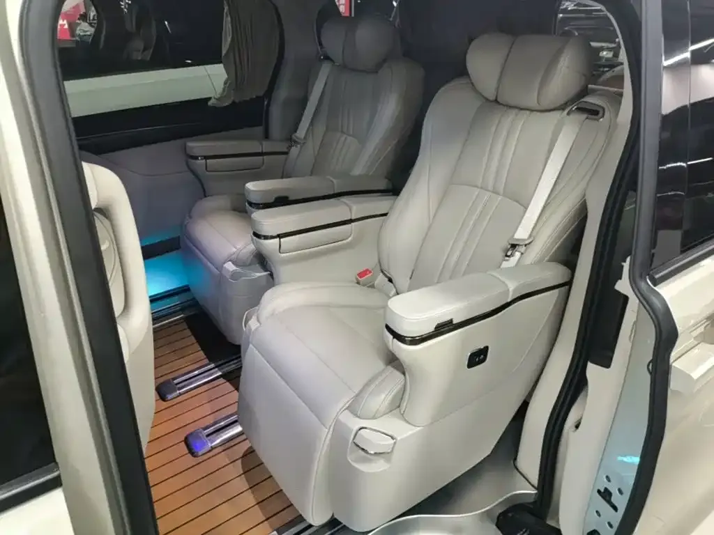 Buick GL8 ES Landlord 653T Comfort 2021 — фото 17