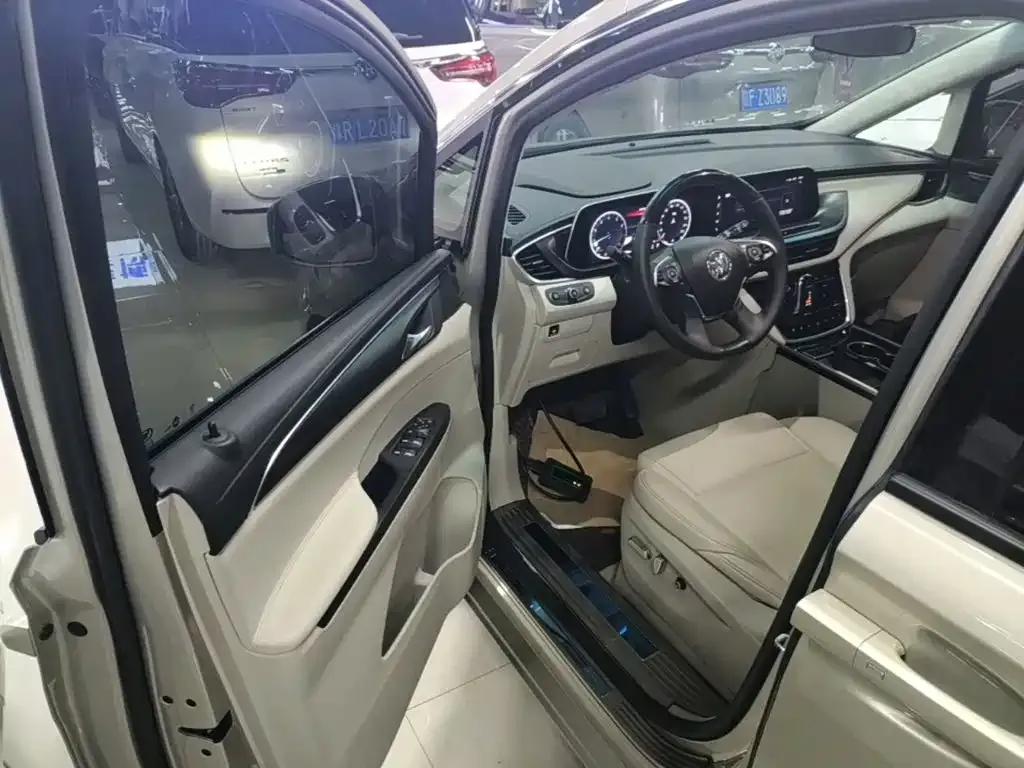 Buick GL8 ES Landlord 653T Comfort 2021 — фото 16