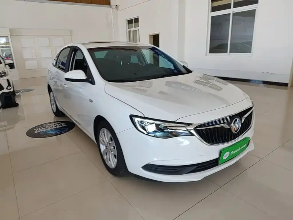 Buick Excelle Facelift Exemplar 1.5L Auto Progressive 2022 — фото 4