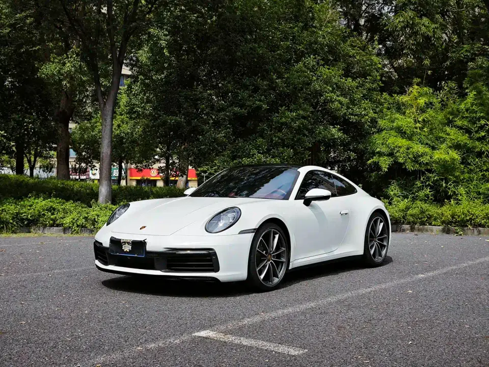 Porsche 911 Carrera 3.0T 2021