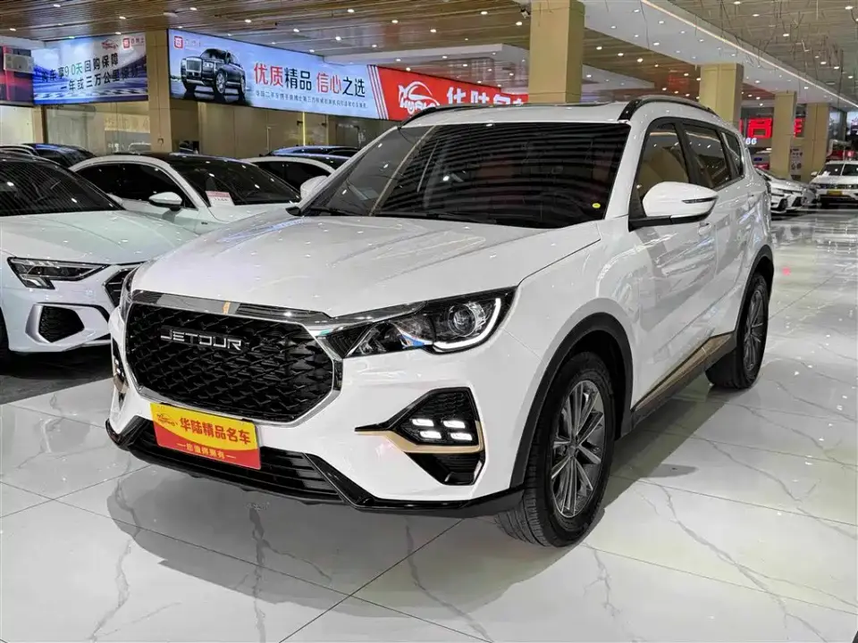 Jetour X70 1.5T DCT Beyond PRO 5-seater 2025