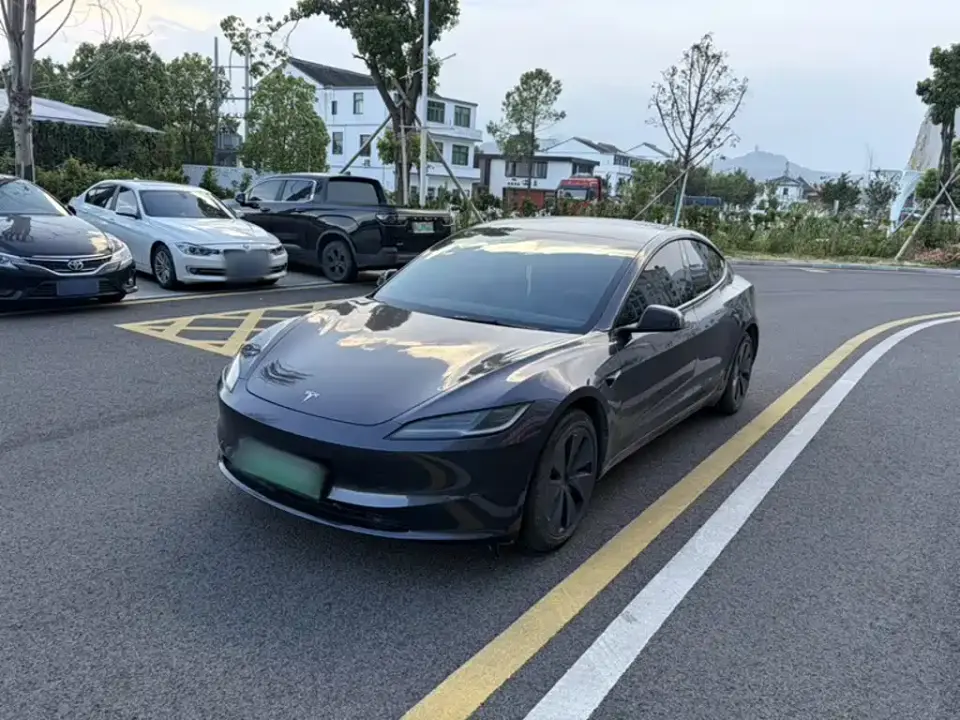 Tesla Model 3 Rear-Wheel Drive 2024