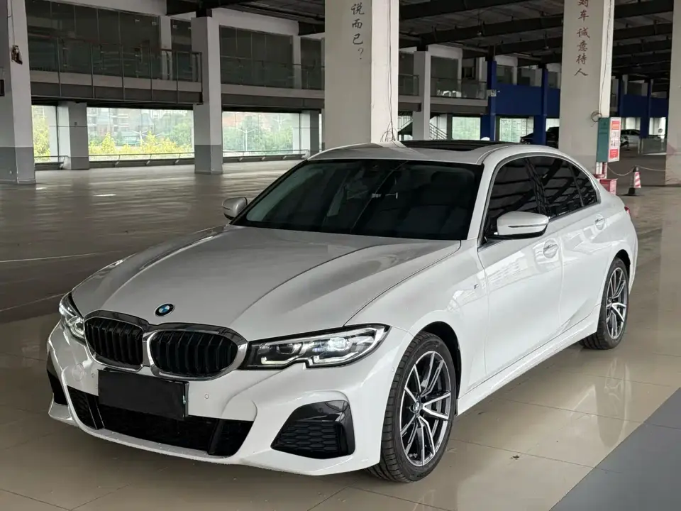 BMW 3 Series 325Li M Sport Package 2021