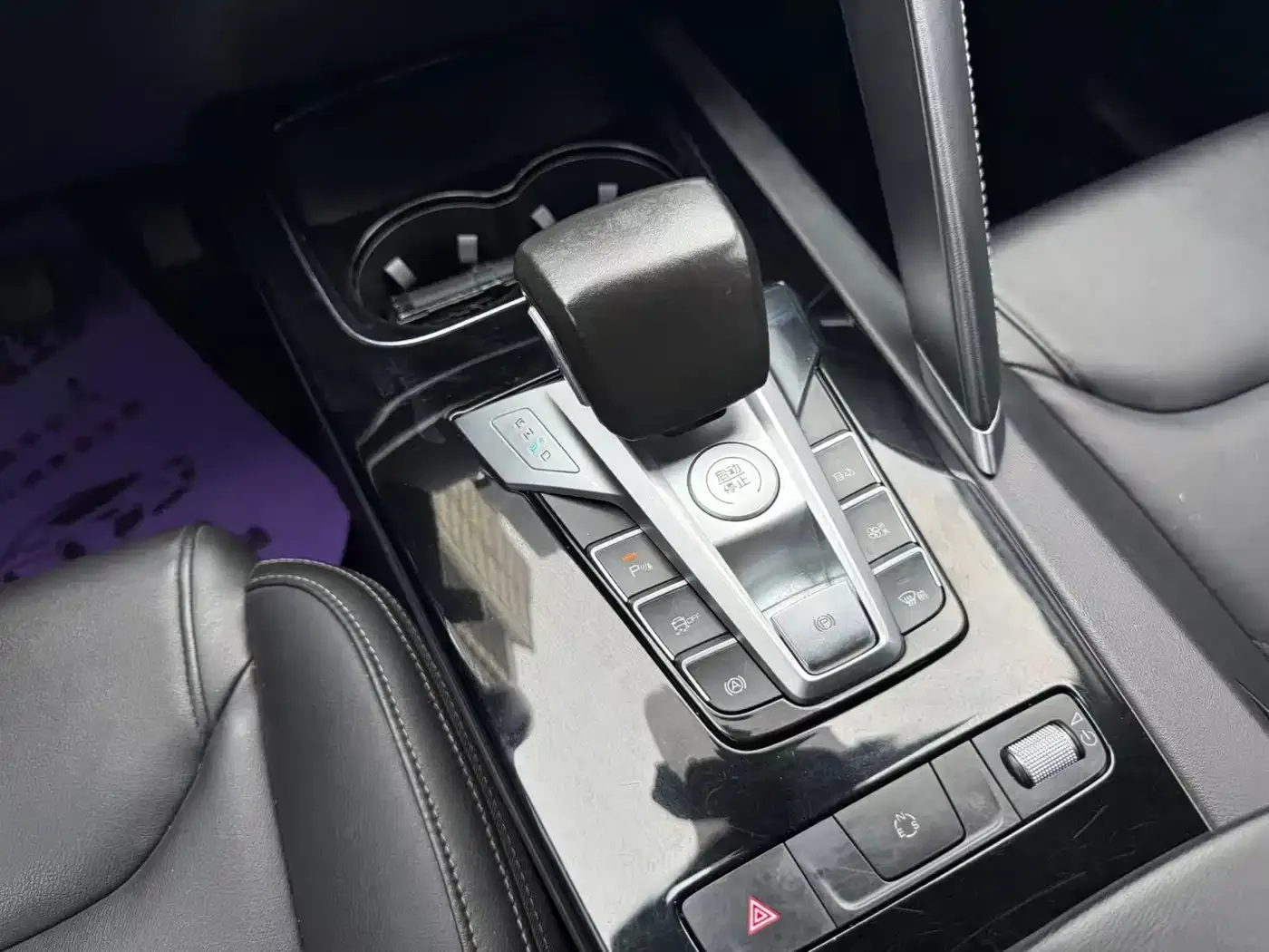 BYD Song Pro 1.5T Automatic Luxury 2020 — фото 13