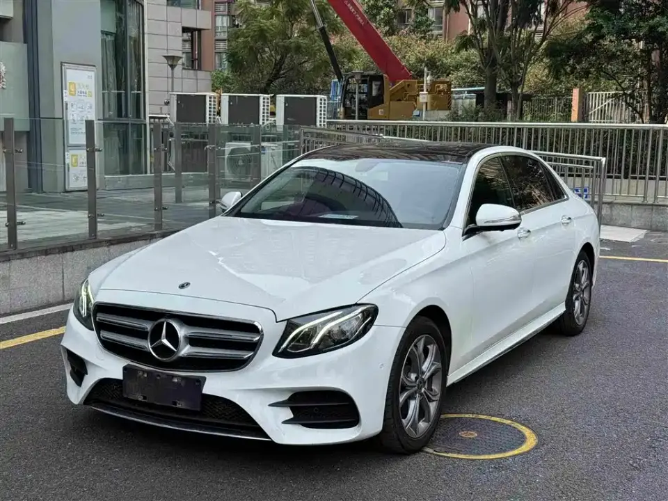 Mercedes-Benz E-Class E 300 L Luxury Model 2020