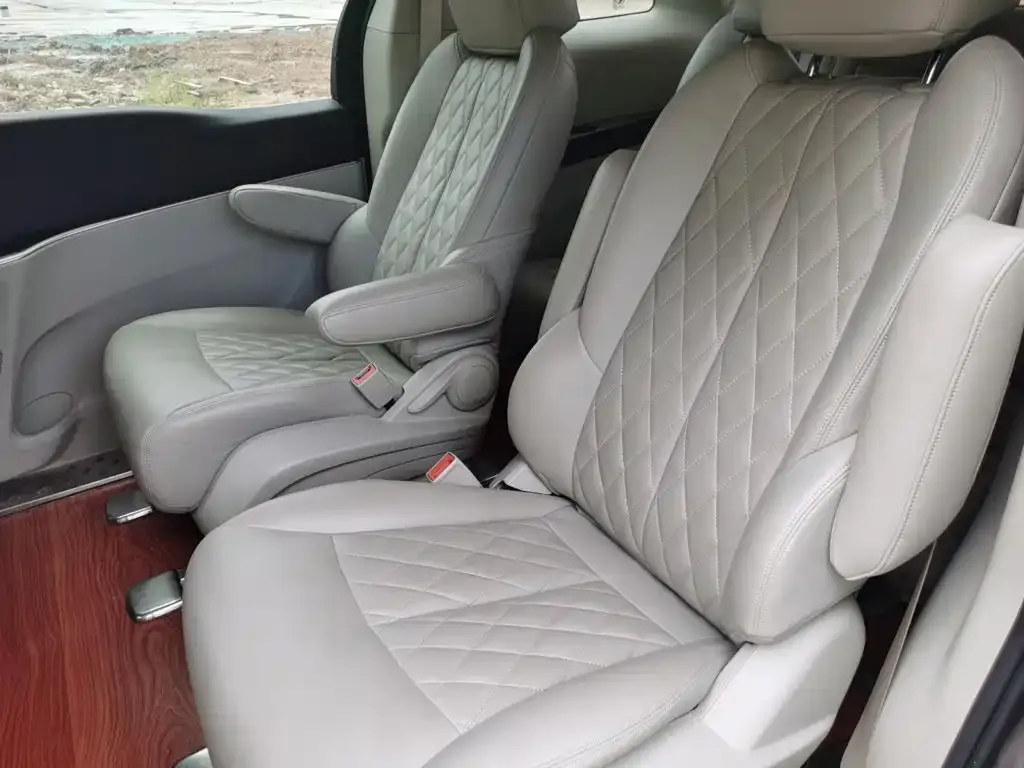 Buick GL8 Land Business Class 652T Comfort 2022 — фото 15