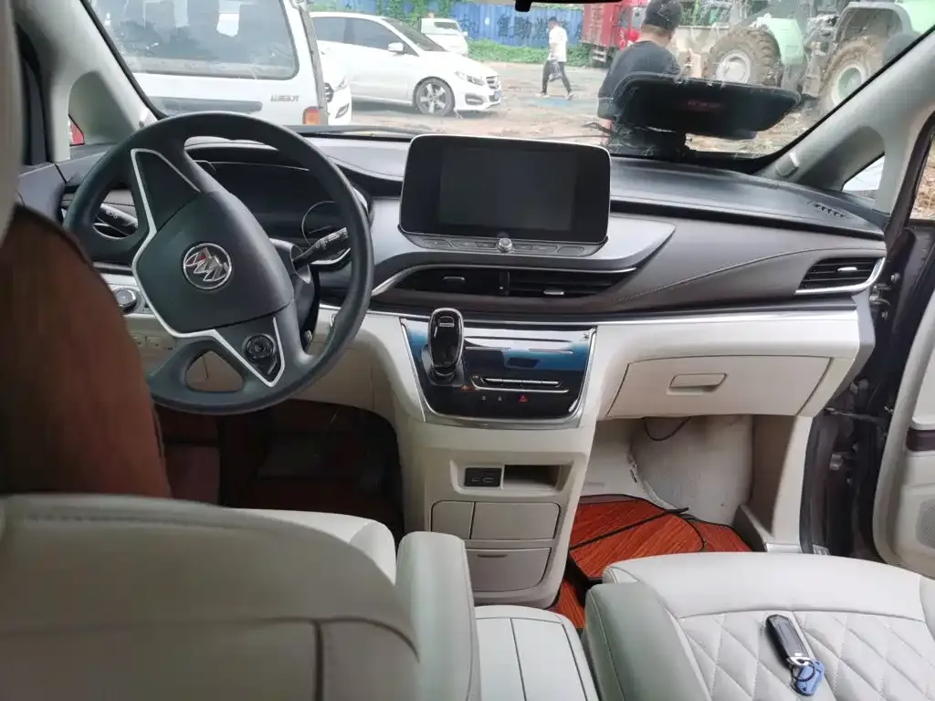 Buick GL8 Land Business Class 652T Comfort 2022 — фото 13