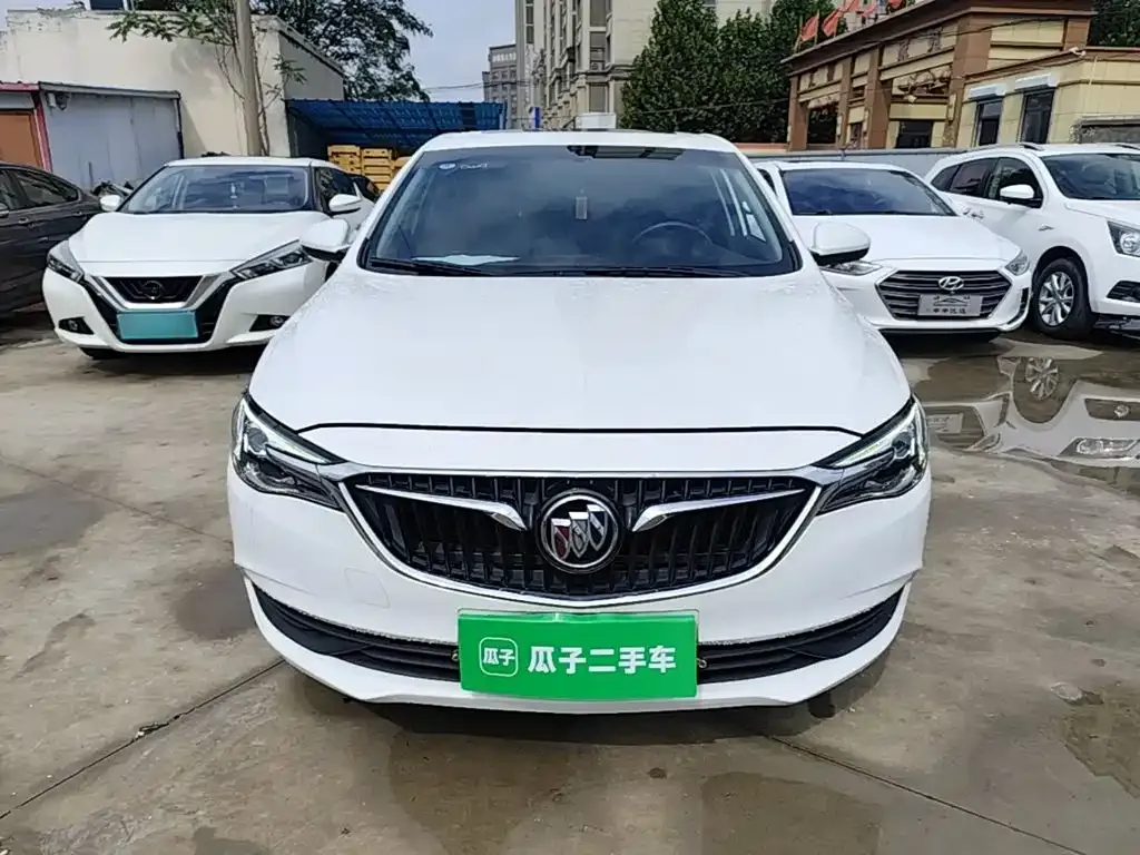 Buick Excelle Facelift Exemplar 1.5L Auto Progressive 2022 — фото 3