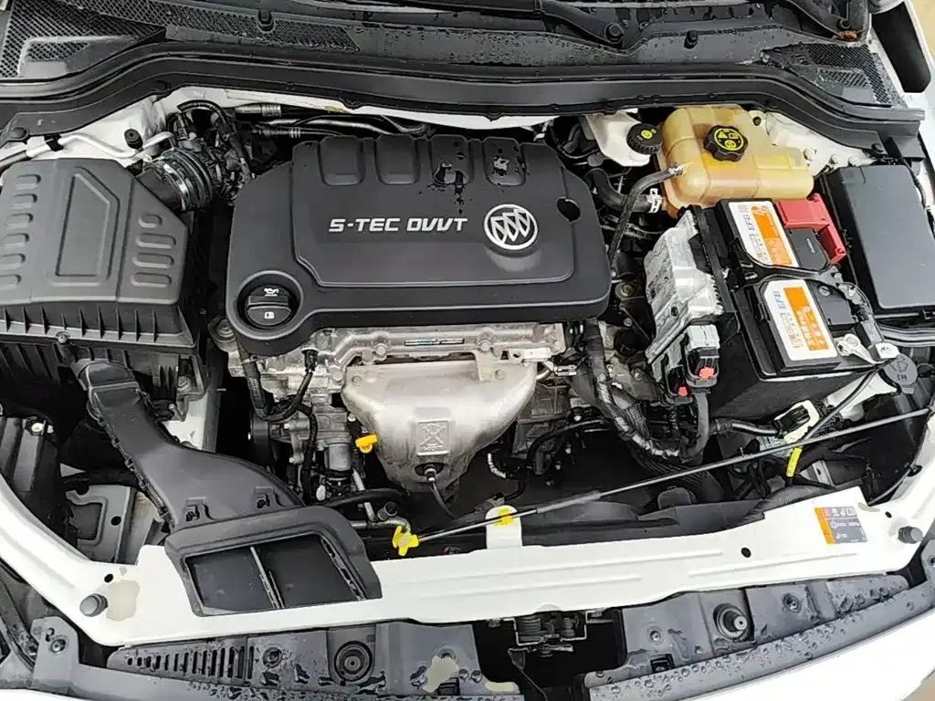 Buick Excelle Facelift Exemplar 1.5L Auto Progressive 2022 — фото 20