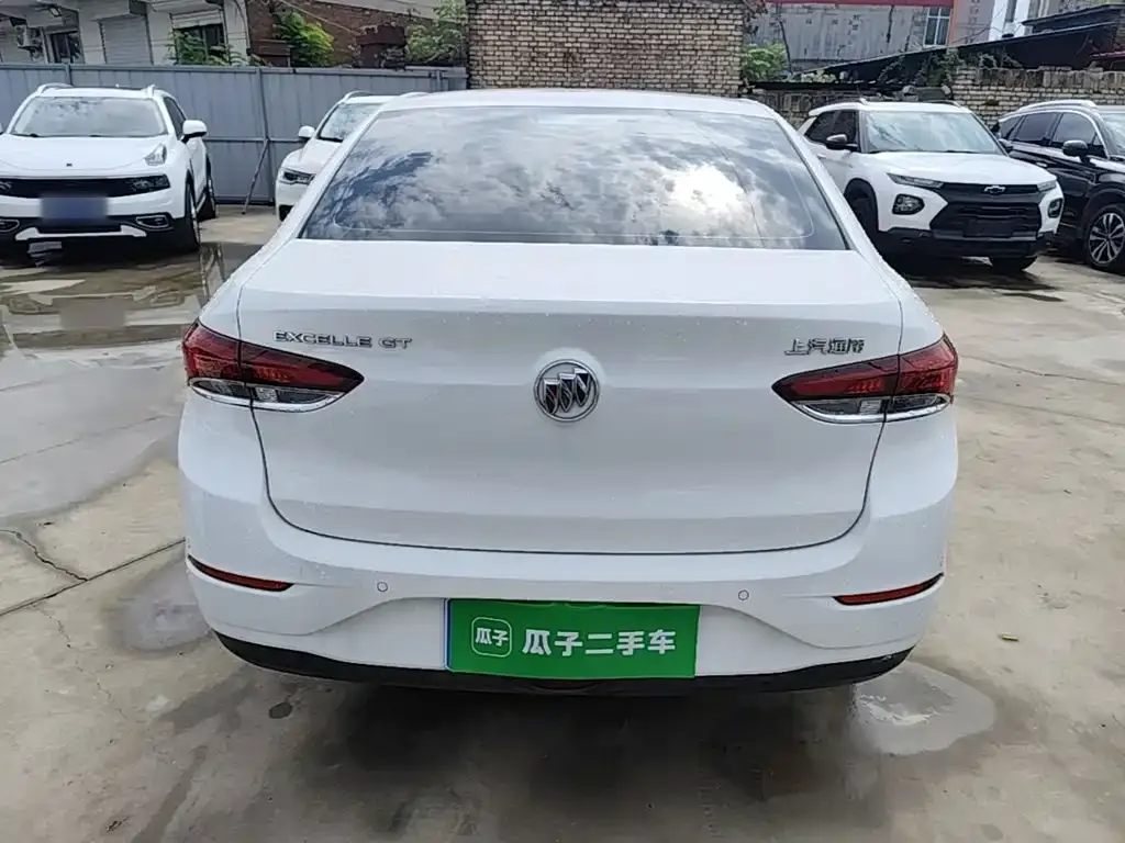 Buick Excelle Facelift Exemplar 1.5L Auto Progressive 2022 — фото 6