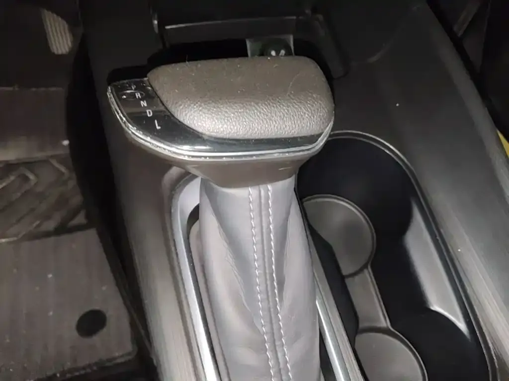 Buick Velite 6 Plug-in Hybrid Connected Fashion Edition 2022 — фото 14