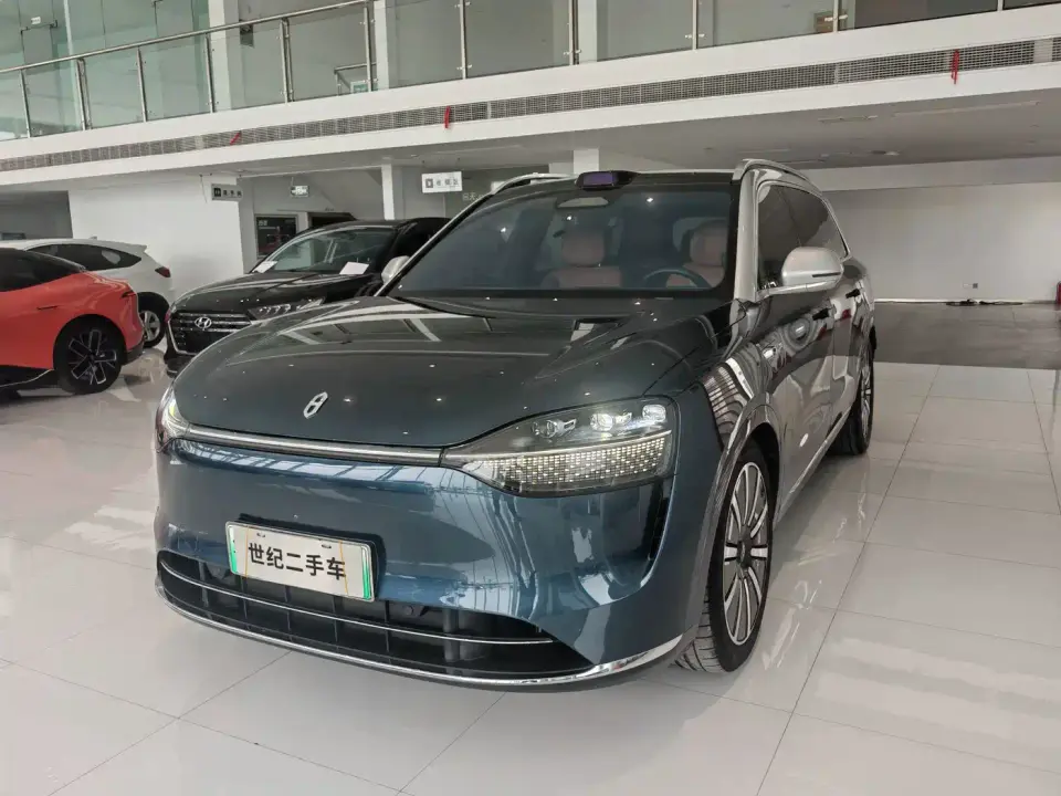 AITO Wenjie AITO M9 Extended Range Ultra 42kWh 6-Seater 2024