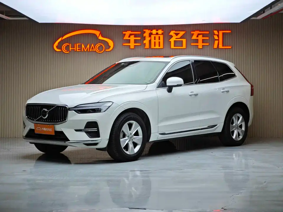 Volvo XC60 B5 AWD R-Design 2021