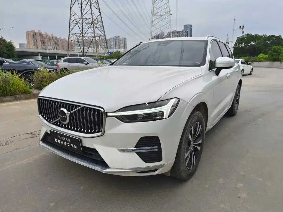Volvo XC60 B5 AWD Zhiyi Luxury Edition 2023