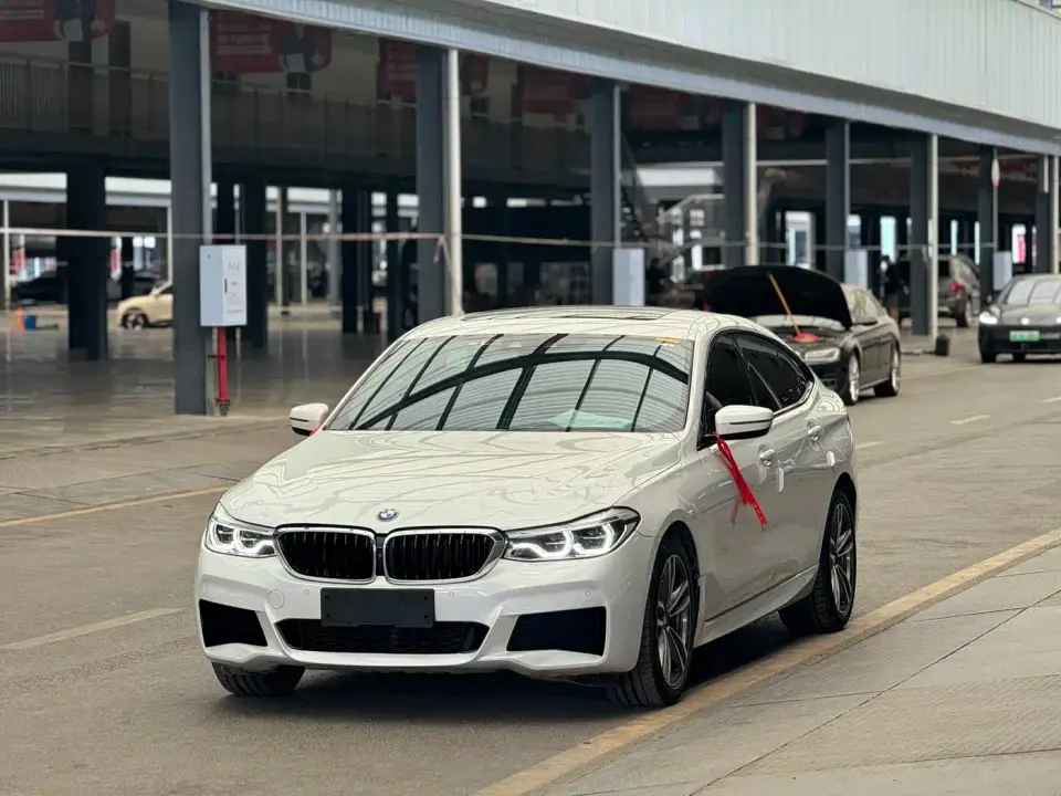 BMW 6 Series GT 630i Luxury Design Package 2020