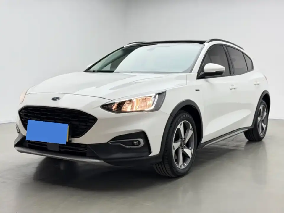 Ford Focus Active EcoBoost 180 Auto Sporty Edition 2020