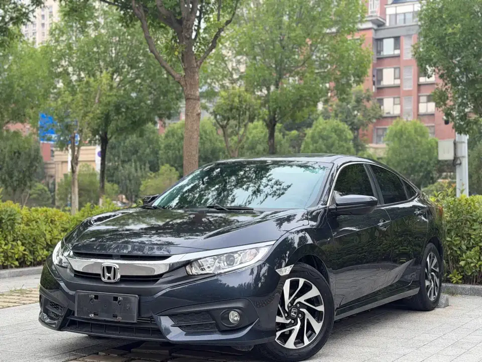 Honda Civic 220TURBO CVT Luxury Edition 2019