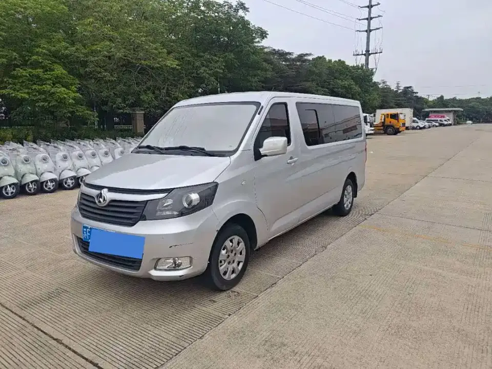 Changan Kaicheng Changan Ruixing M90 2.0L Standard Flat Roof Tailgate 6-seater LJ481Q6 2022
