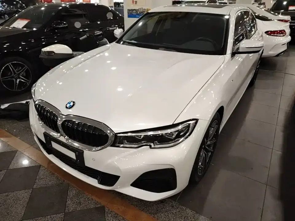 BMW 3 Series 325Li M Sport Package 2022
