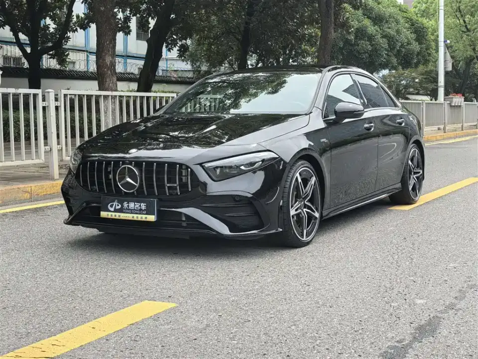 Mercedes-Benz A-Class AMG AMG A 35 L 4MATIC 2025