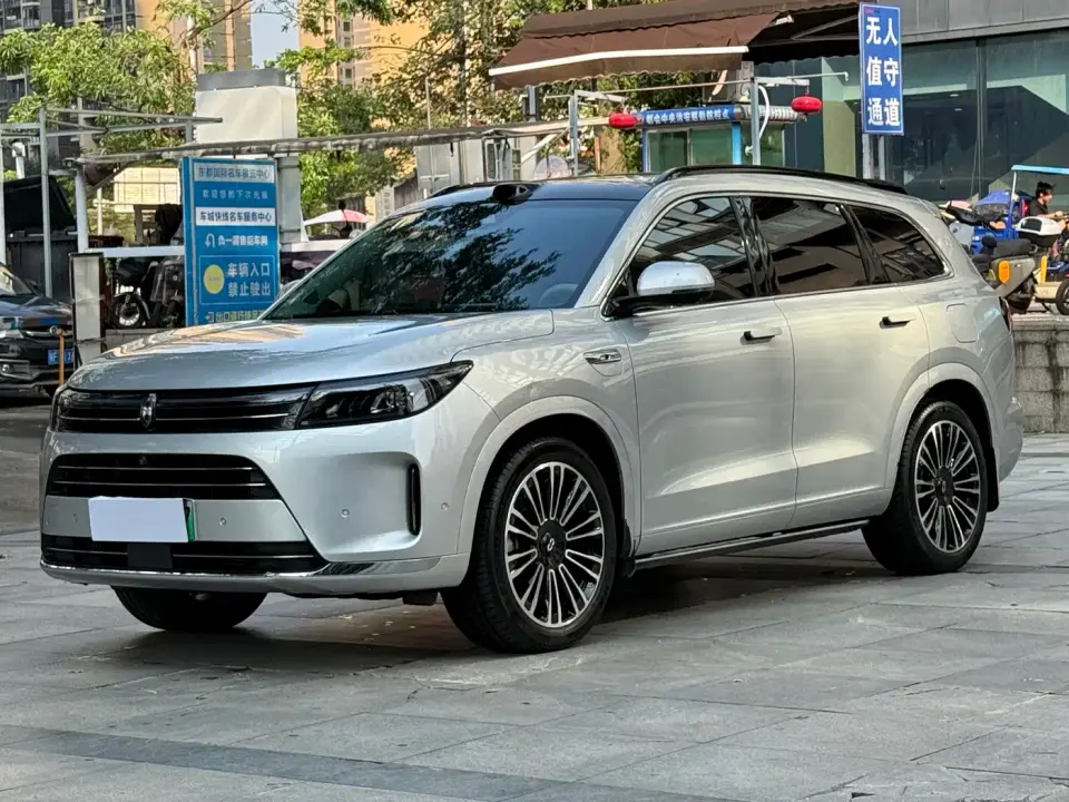 AITO Wenjie AITO M7 1.5T Smart AWD Max Edition 5-Seater 2024