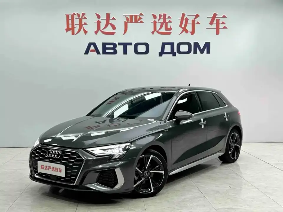 Audi A3 Facelift Sportback 35 TFSI Fashion Sport 2023