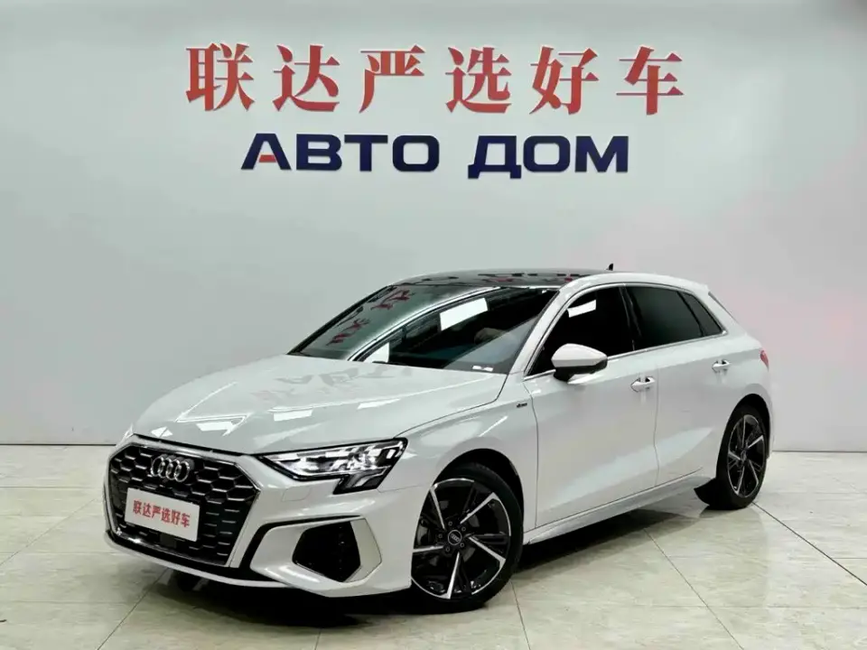 Audi A3 Facelift Sportback 35 TFSI Fashion Sport 2023
