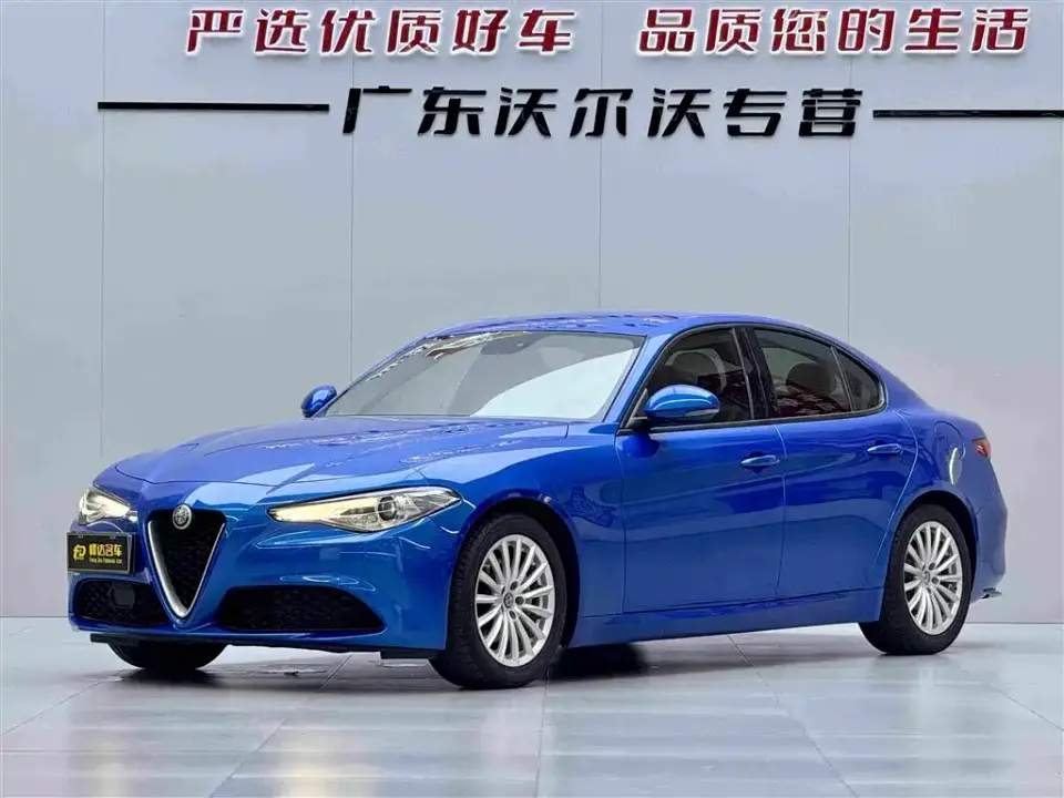 Alfa Romeo Giulia 2.0T 200HP Elite Edition 2019