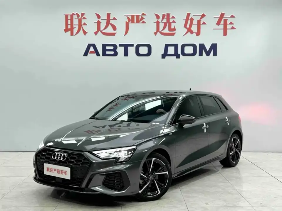 Audi A3 Facelift Sportback 35 TFSI Fashion Sport 2023