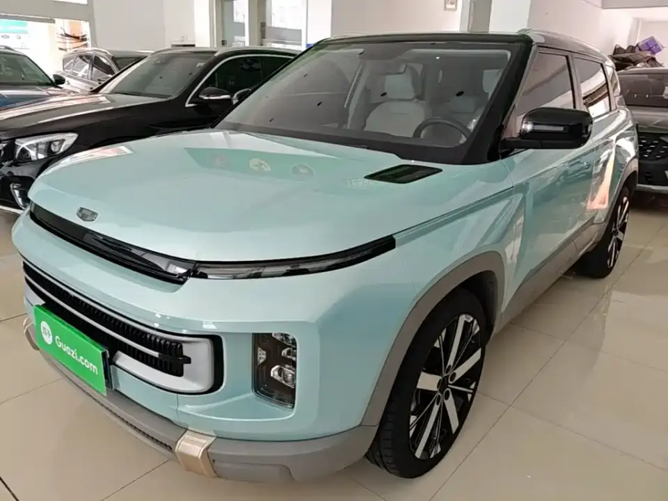 Geely ICON Model 1.5TD Chocolate Deluxe Edition 2023