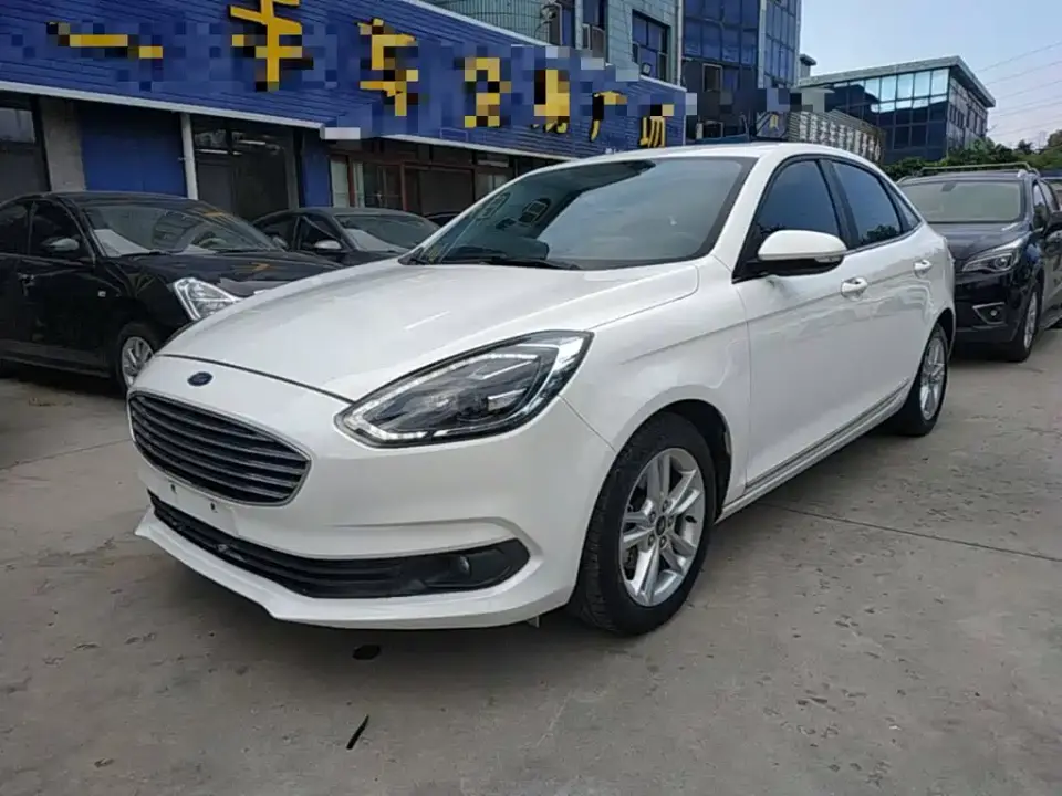Ford Escort Facelift 1.5L Auto Comfort Edition China VI 2020