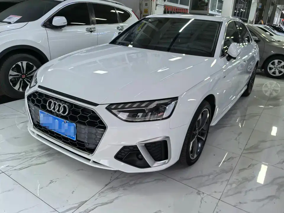 Audi A4L 40 TFSI Fashion Dynamic 2024