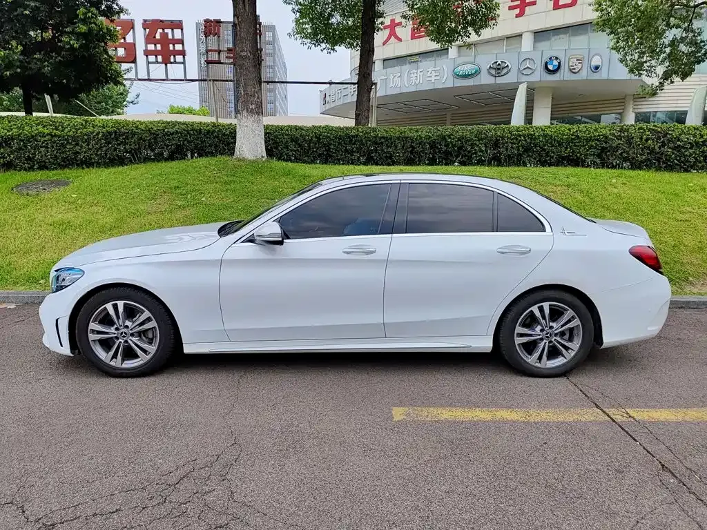 Mercedes-Benz C-Class C 200 L Fashion Sport Edition 2021 — фото 3